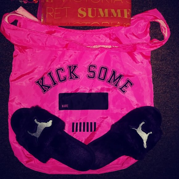 Victoria Secret set of 4 - Picture 3 of 11